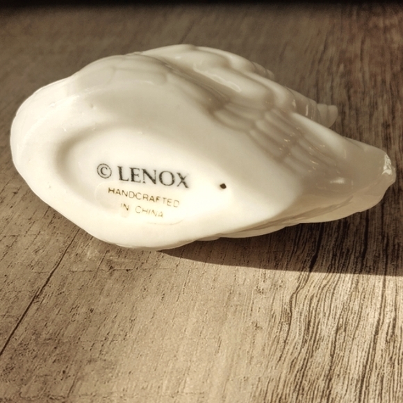 Lenox Swan Name Card Holder, Small Vintage Ivory Figurine - Picture 12 of 16